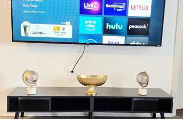 Luxury 1 BedRM Unit in Frisco Pool Gym & Workplace - Foto 25