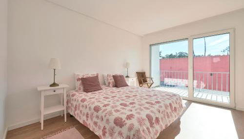 Aroeira Villa w/ Pool near Beach, By TimeCooler - Foto 5