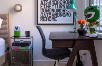 Modern 2BR Brooklyn Retreat Near Manhattan with Private Backyard - Photo 14