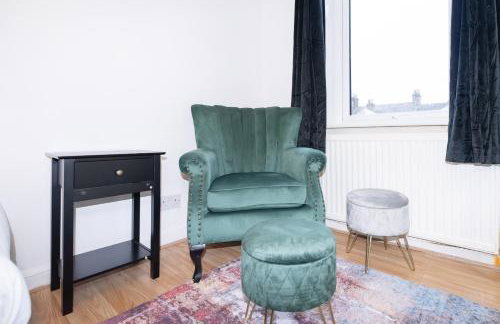 4 bed Emerald by Harlington 13 mins to central - Foto 22
