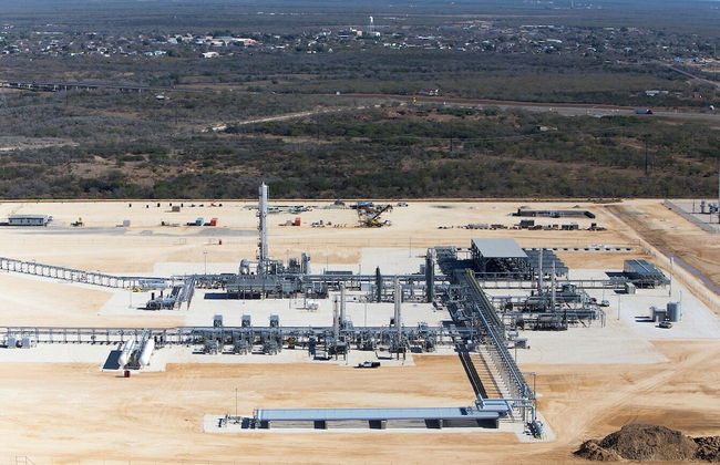 Cotulla Homes - Photo 24