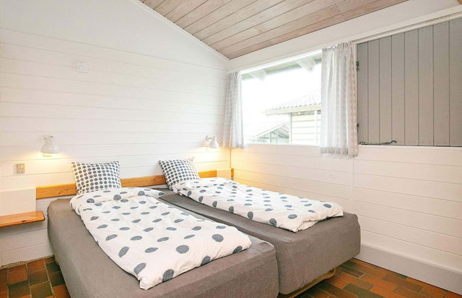 6 Person Holiday Home on a Holiday Park in Hanstholm - Foto 47