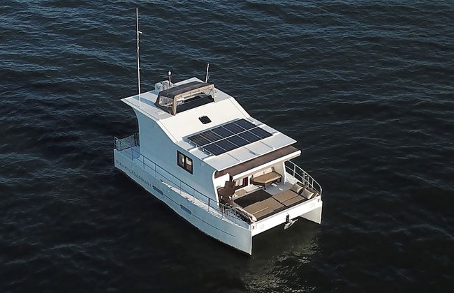 Nyaman Catamaran - Foto 43