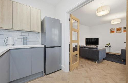 2 Royal Serviced Apartments, Ground Floor, two Bed,Fast Wifi - Space - Foto 22