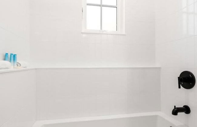 NEW The Humidor - 2 Epic Ybor Townhomes - Foto 39