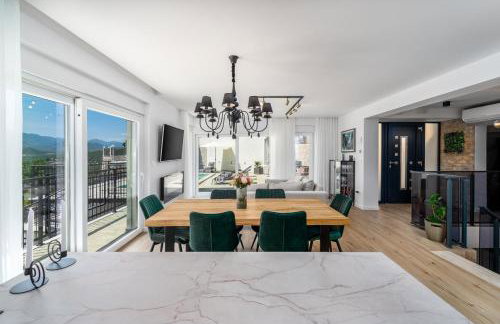 Villa Stella with 32 sqm private heated pool Jacuzzi Sauna Media room 3 bedrooms - Photo 19