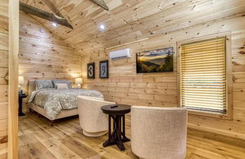 Blue Moon- creek, firepits, budget friendly! - Photo 2