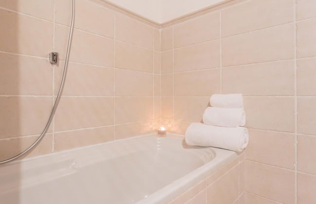 Luini 7 in Como With 2 Bedrooms and 1 Bathrooms - Foto 63