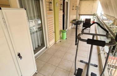 Άνετο, μεγάλο σπίτι κοντά στο μετρό - Foto 29