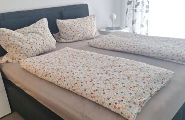 Maje Am alten Binnenhafen - Foto 1