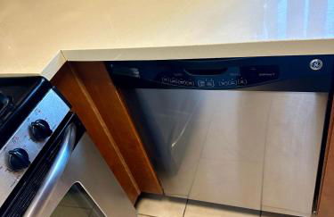 Mid-City Charm 2BR Near LAs Hotspots! - Foto 24