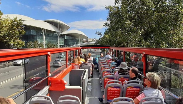 Red Bus Hop-On Hop-Off Tbilisi Tour - Photo 3