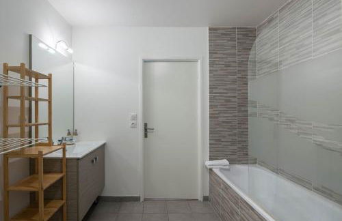 Studio 30 m2 tout confort - RER à 3 min, accès Paris & Disneyland - Foto 8