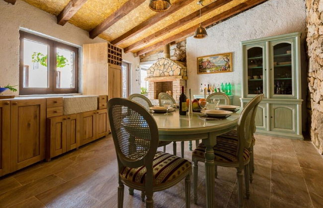 Large Holiday Home With Private Pool, Wellness & Sea View - Foto 23