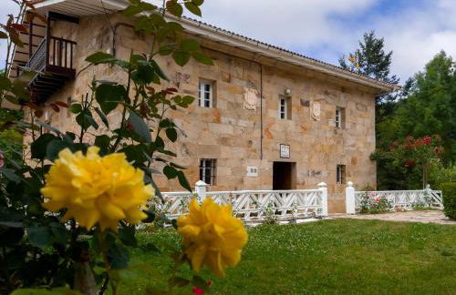 Casa Rural Puerto del Escudo - Photo 1