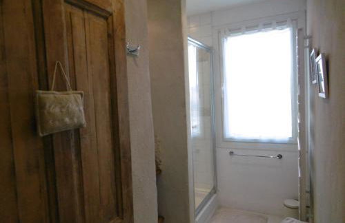 Le petit mas en provence avec piscine - Photo 38