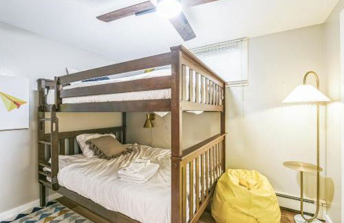 Backyard On Melrose - Walk To Kinnick & Hospital - Foto 24