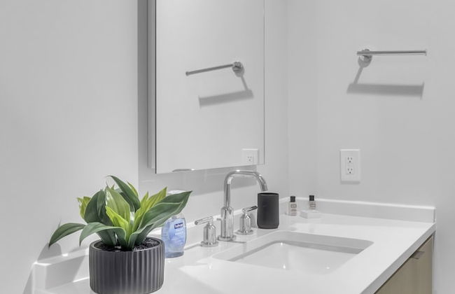 1br Logan Circle Furnished Apartment 1 Bedroom Apts by RedAwning - Photo 14