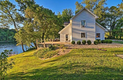 Riverside Hide-A-Way with Patio, BBQ, Fishing Pier - Foto 37