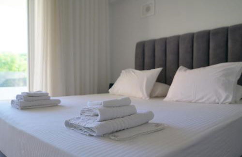 Luxury Villa with Pool, BBQ & Garden in Vouliagmeni - Foto 76