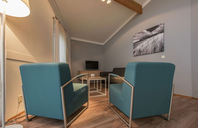 Restyled Bungalow with Dishwasher near Cozy Domburg - Photo 4