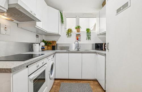 Old Street - Stylish Modern 1-Bed with Rooftop & City Views - Foto 13