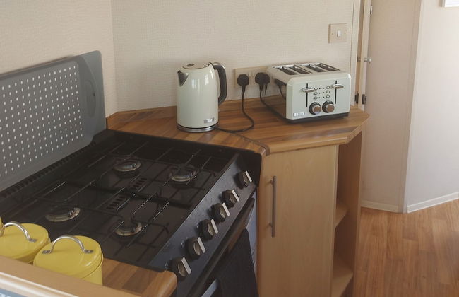 Dog Friendly Caravan on the Northumberian Coast - Photo 9