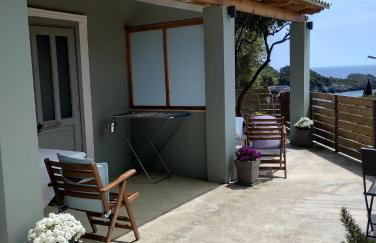 Manganas Studios - Photo 1