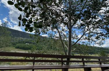 Peaceful A-Frame Cabin - Great Views with Hot Tub - Foto 38