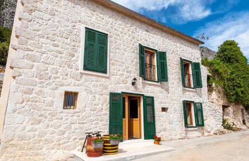 Villa Kontesa - Photo 16