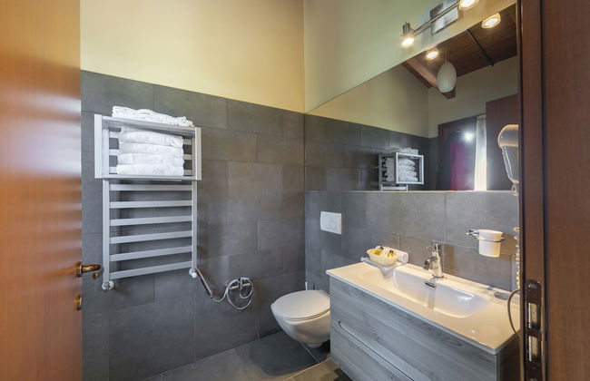 La Valle Dei Caprioli - B&B - Foto 20