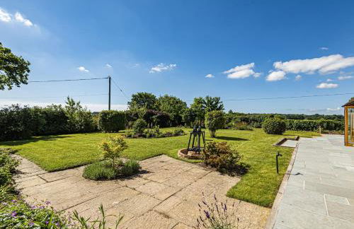 Hilltop Cottage - Photo 30