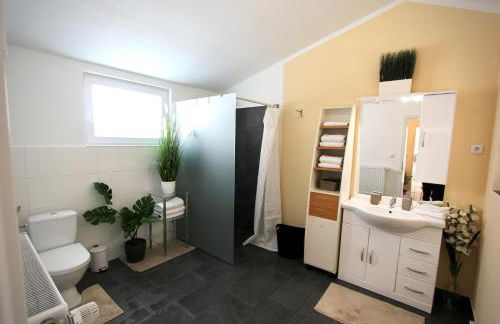 Wunderschön zwischen Ortsausgang und Waldesrand gelegene, schöne Apartments - Foto 26