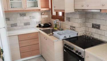 Seafront two-storey house in Kardamyla - Foto 3