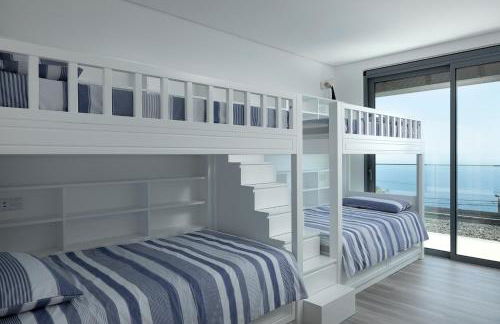 SKYFALL VILLA - Photo 13