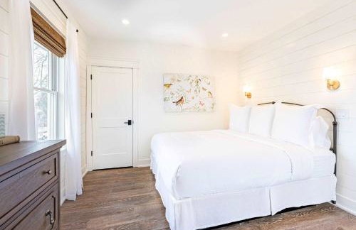 Kildahl House - Boutique Farmhouse Suite #4 - Photo 7