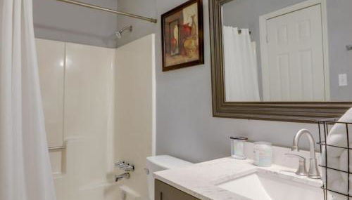 Modern Comfort Meets Classic Charm in Stonecrest - Foto 4