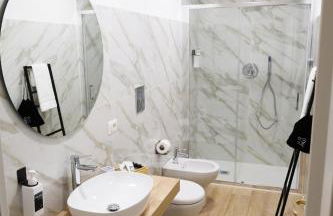 Toledo 292 Luxury House - Photo 17