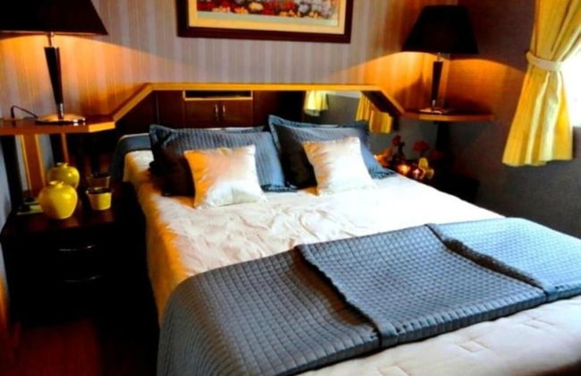 Stylish Penthouse for Short and Long Stays - Photo 3