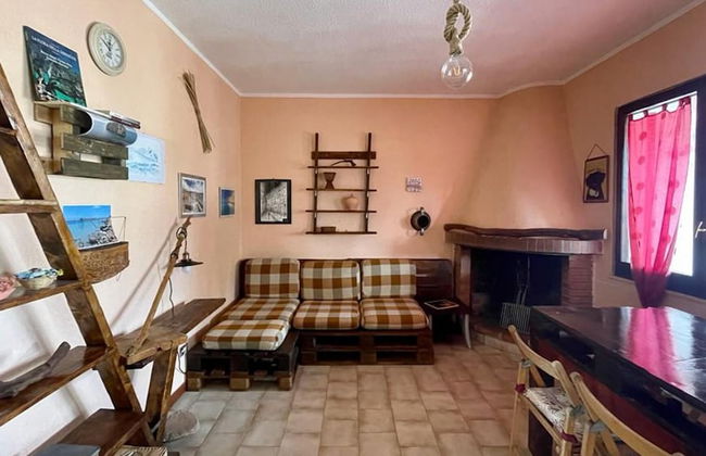 Rustico D Amare in Quartu Santa Elena - Foto 1