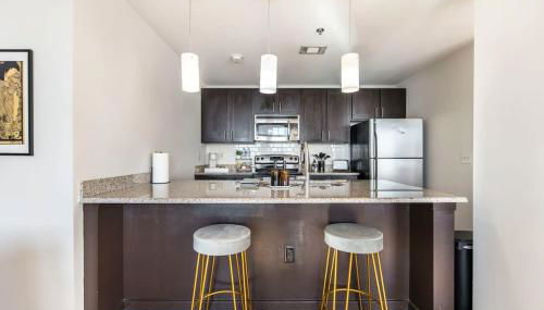 DT Loft close to Mercer Univ - Foto 3