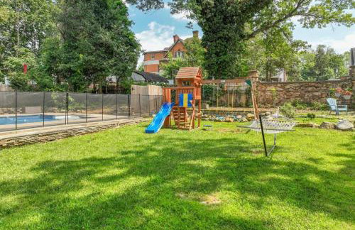 Pool House Near NYC FIFA Stay for Groups - Foto 47