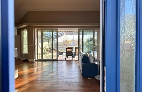 Private villa with lake view and pool - Foto 4