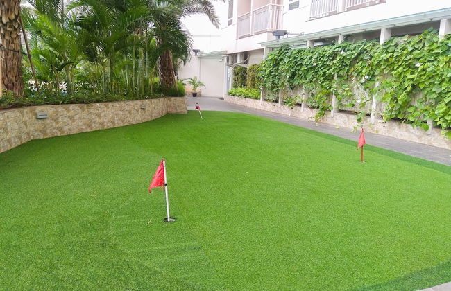 Modern Studio @ Mustika Golf Apartment - Photo 27