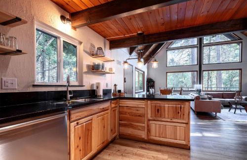 Trout River Cabin - Cozy Quiet Peaceful Retreat - Foto 19