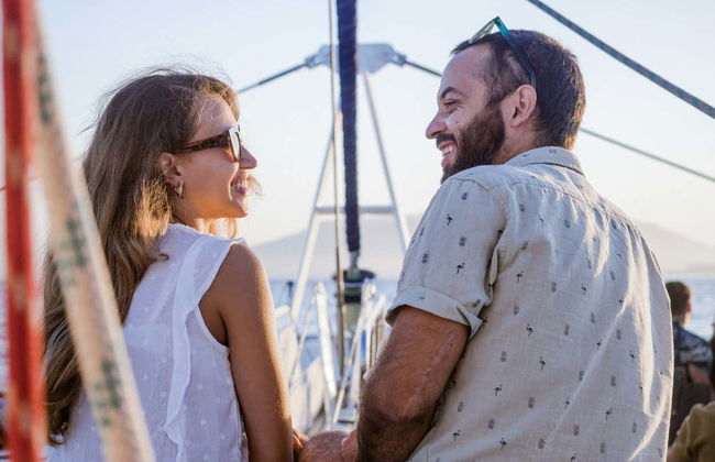 Passeio de catamarã por Altea - Foto 1