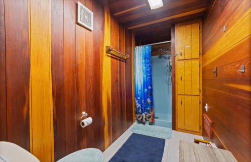 HotTub PingPong Arcade Billiard Pets AC Piano BBQ Art - by SharpCat - Photo 19