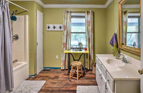 Hike On-Site Classic Cabin Nature Retreat - Foto 16