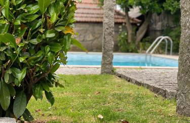 Pequena Casa rústica com piscina - Photo 37