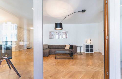 TIP! Design trifft Lage 120 qm Premium Apartment - Foto 8